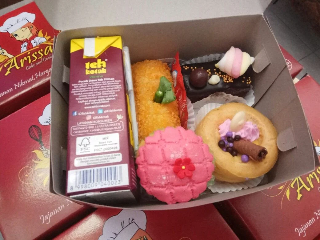 Cara meningkatkan konversi iklan Facebook Ads - Kreasi Donat yang Menggugah Selera